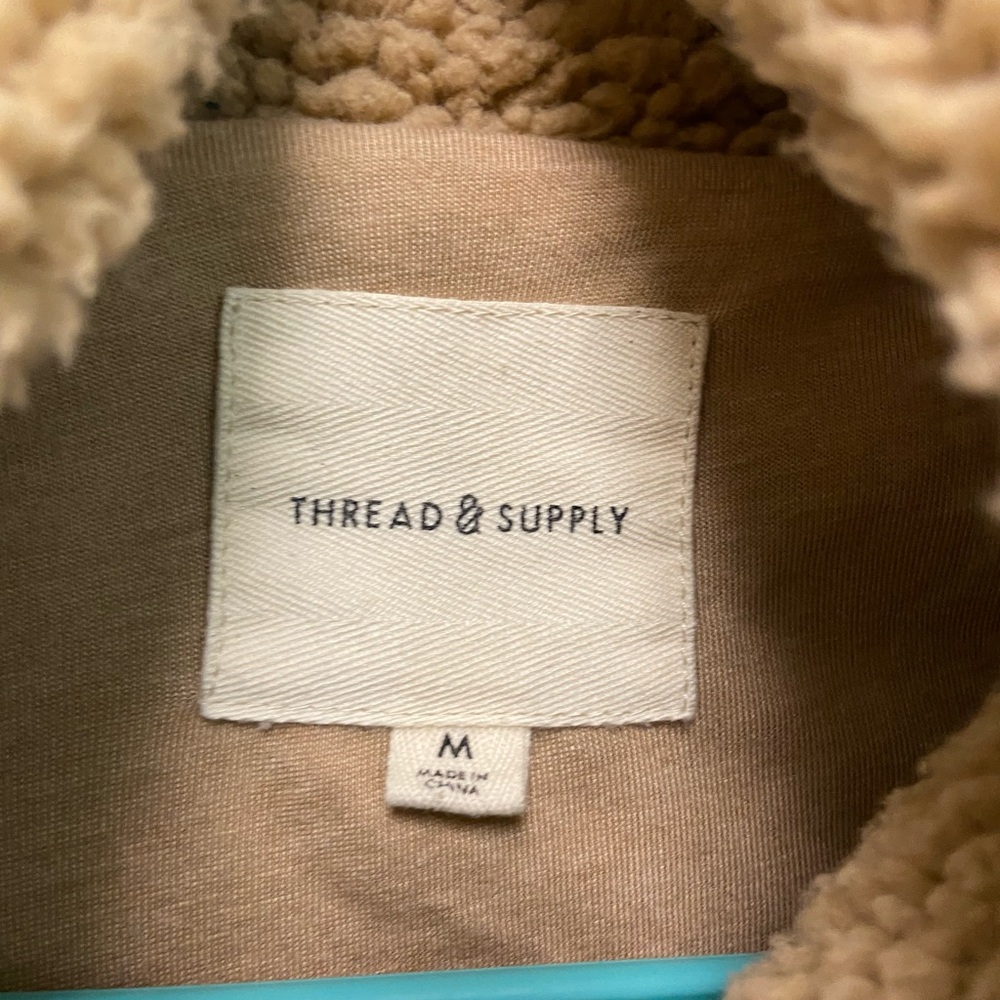 EUC. Thread and Supply cropped oversized teddy coat - Picture 2 of 5
